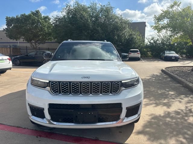 Used 2022 Jeep Grand Cherokee L Summit w/ Advanced Protech Group IV AWD/4WD image 2
