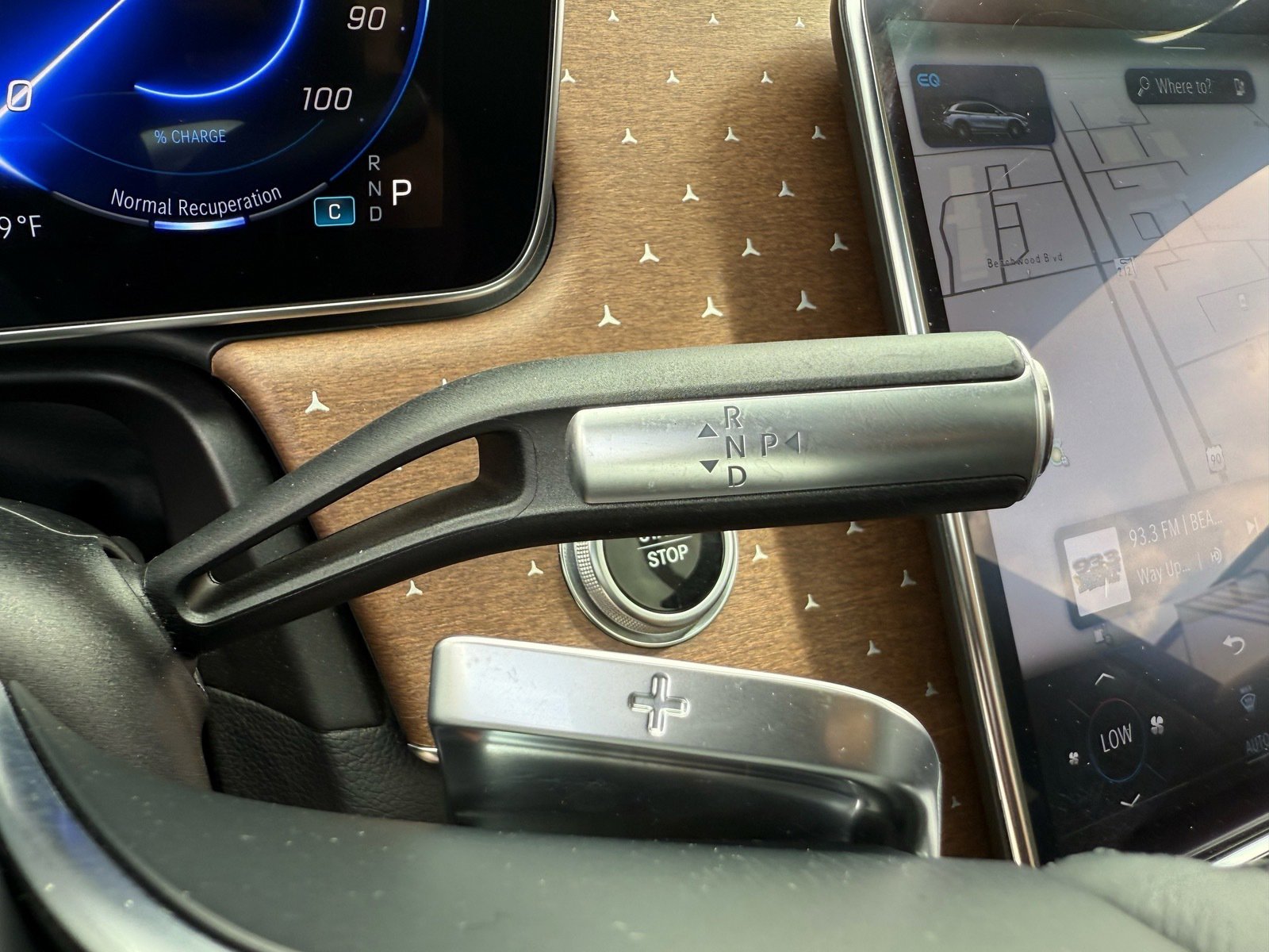 Used 2023 Mercedes-Benz EQS 450+ SUV image 36