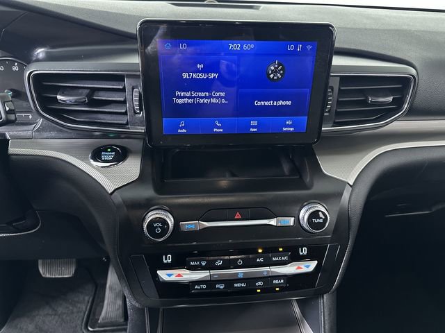 Used 2020 Ford Explorer XLT w/ Equipment Group 202A AWD/4WD image 14