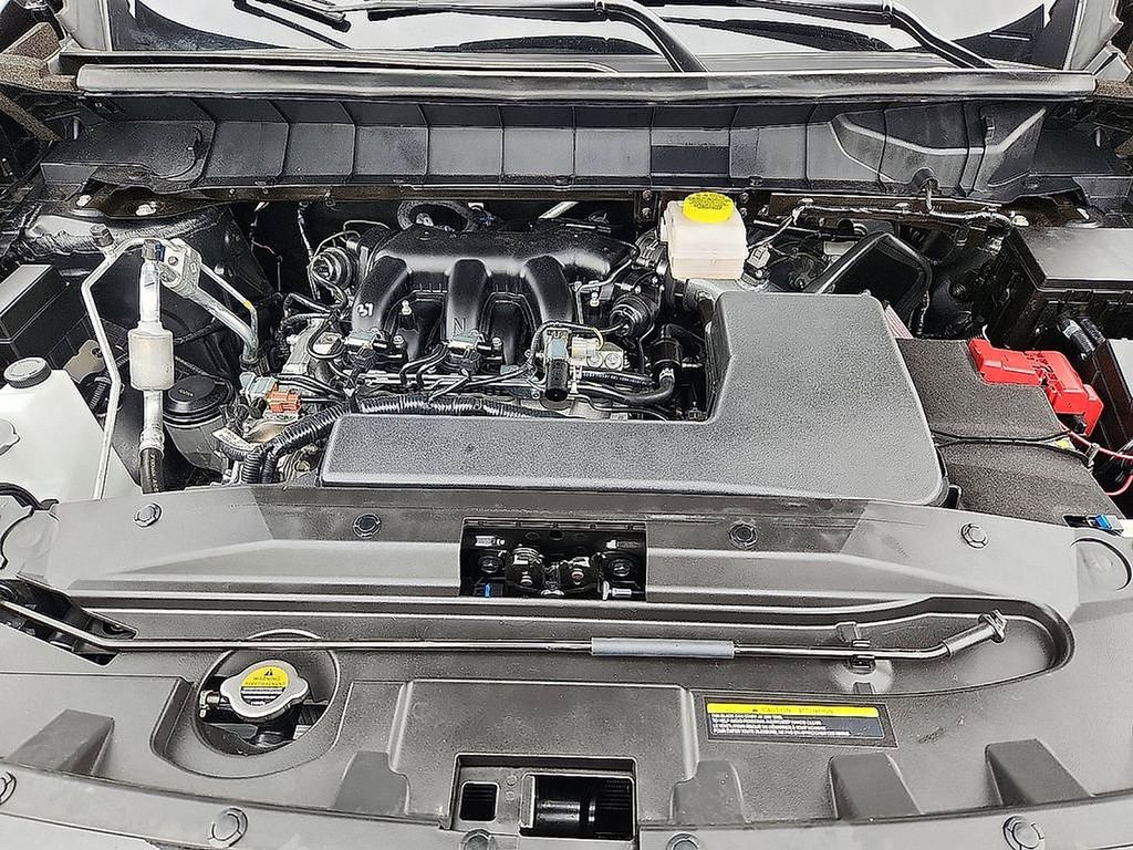 Used 2025 Nissan Pathfinder Rock Creek image 16