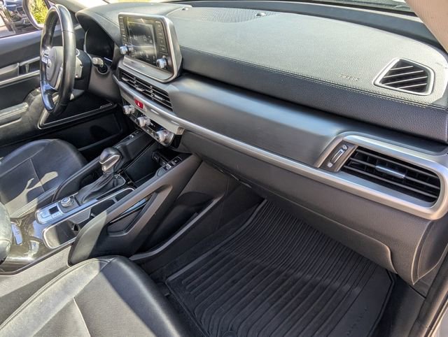 Used 2020 Kia Telluride S w/ S 8 Passenger Seating Package image 17