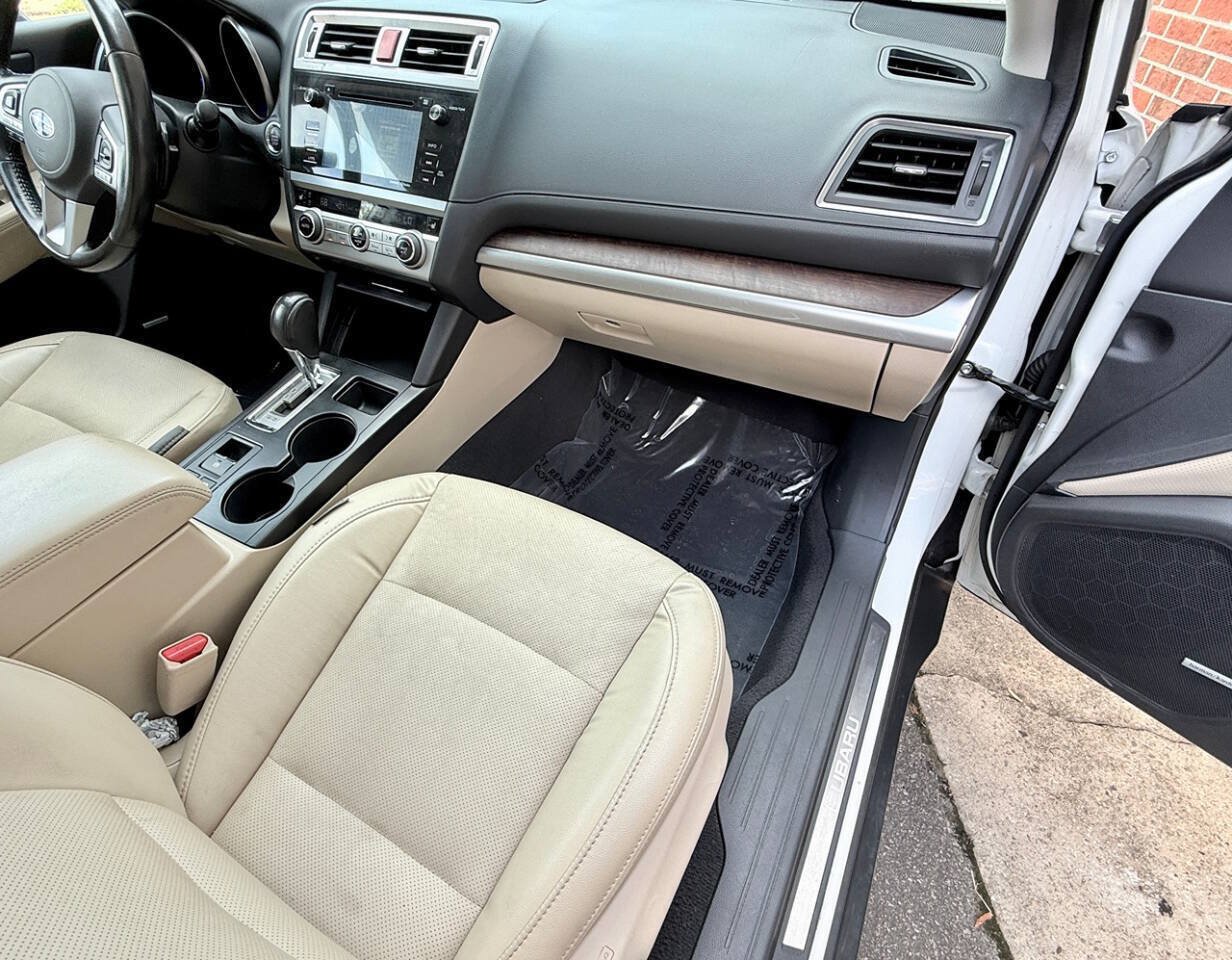 Used 2016 Subaru Outback 3.6R Limited AWD/4WD image 37
