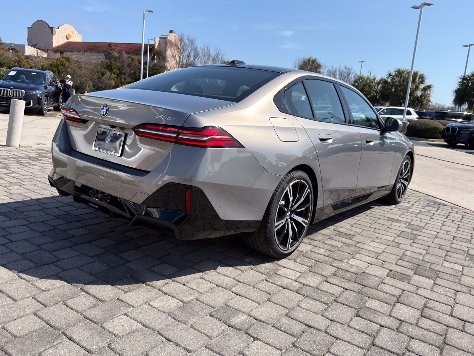 New 2026 BMW 530i xDrive w/ M Sport Package AWD/4WD image 9