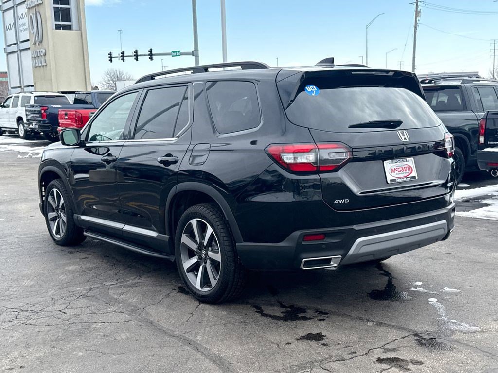 Certified 2023 Honda Pilot Elite image 9