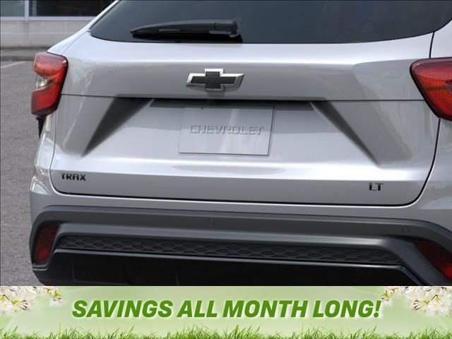 New 2026 Chevrolet Trax LT w/ Driver Confidence Package FWD image 14