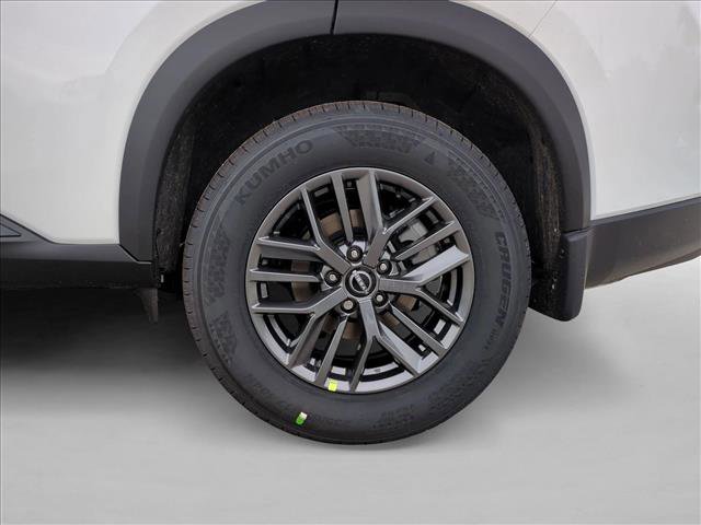 New 2026 Nissan Rogue S image 9