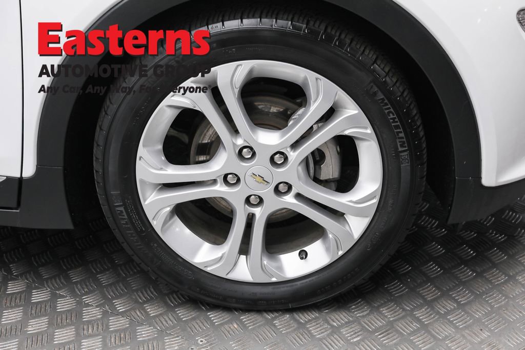 Used 2021 Chevrolet Bolt LT image 30