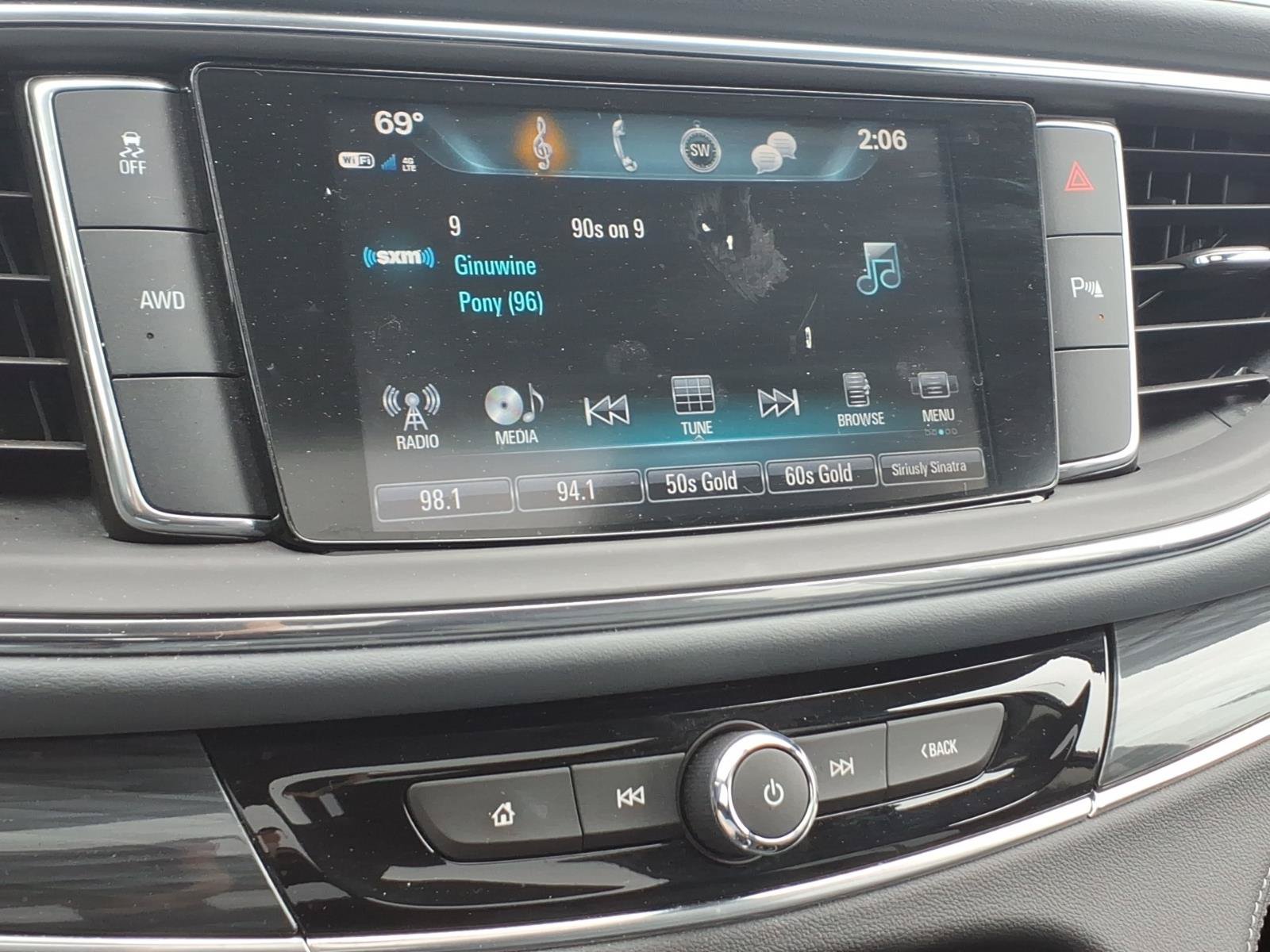 Used 2019 Buick Enclave Essence AWD/4WD image 22