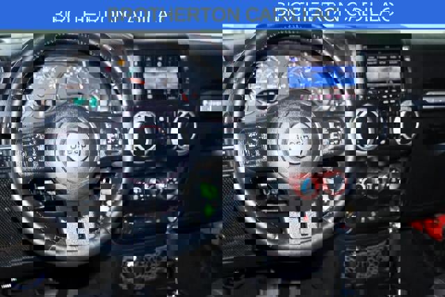 Used 2016 Jeep Wrangler Unlimited Rubicon w/ Connectivity Group image 19