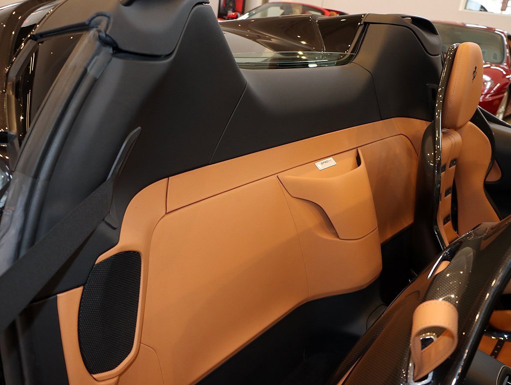 Certified 2022 Ferrari SF90 Spider image 38
