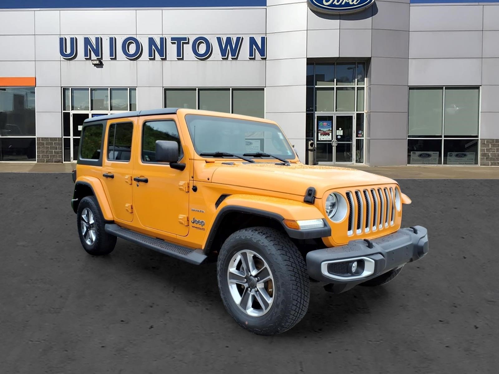 Used 2021 Jeep Wrangler Unlimited Sahara w/ Uconnect 4C Nav & Sound Group AWD/4WD image 1