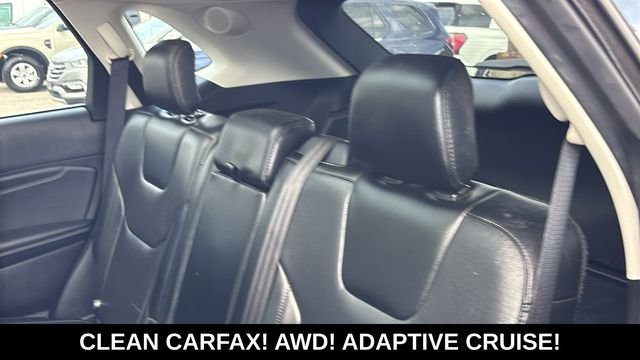 Used 2020 Ford Edge Titanium AWD/4WD image 26