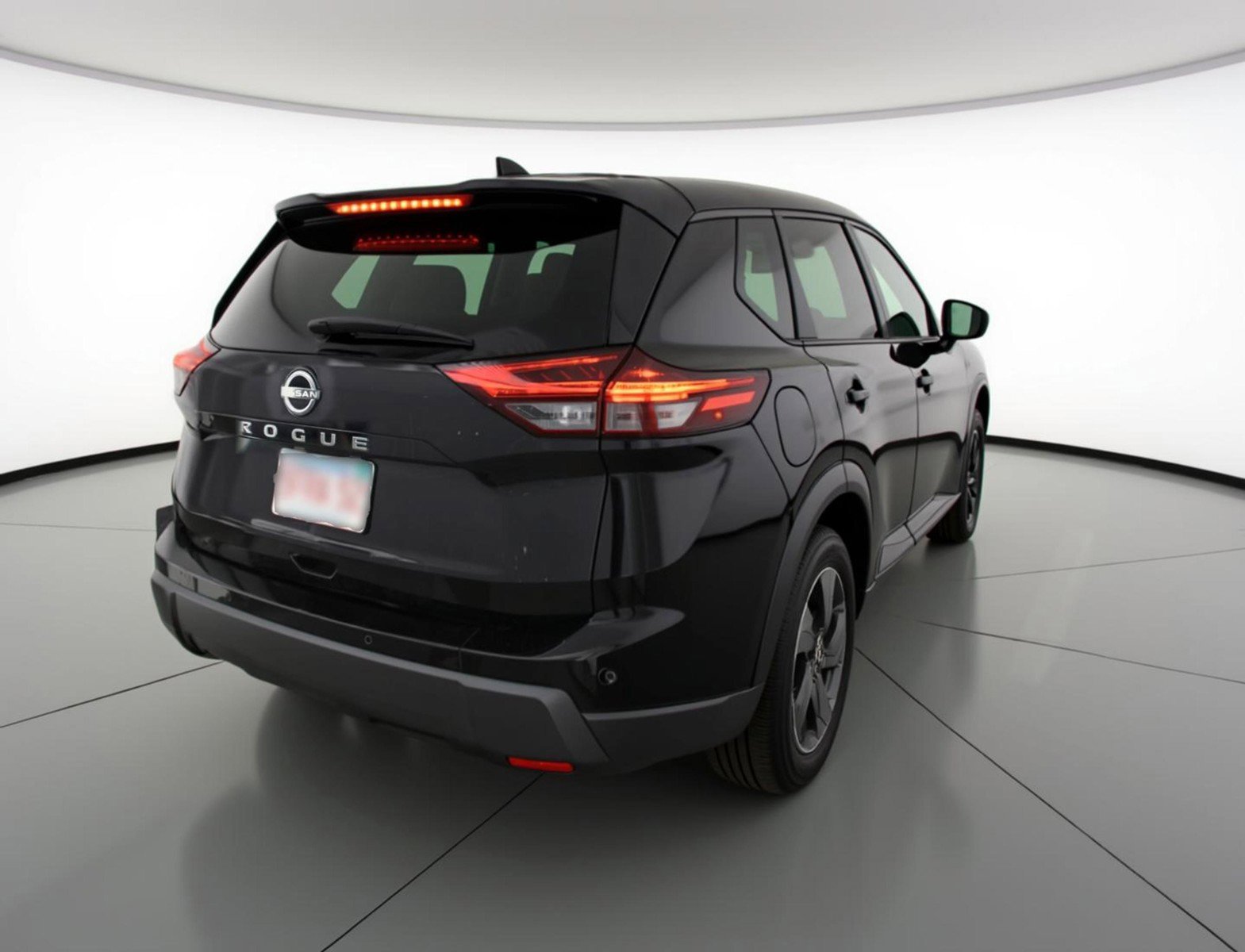Used 2025 Nissan Rogue SV FWD image 9
