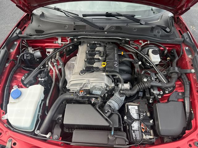 Used 2020 MAZDA MX-5 Miata RF Grand Touring RWD image 27