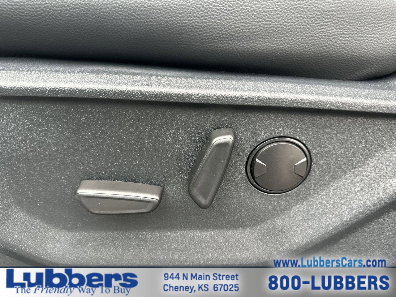 New 2026 Ford F250 4x4 Crew Cab Super Duty image 12