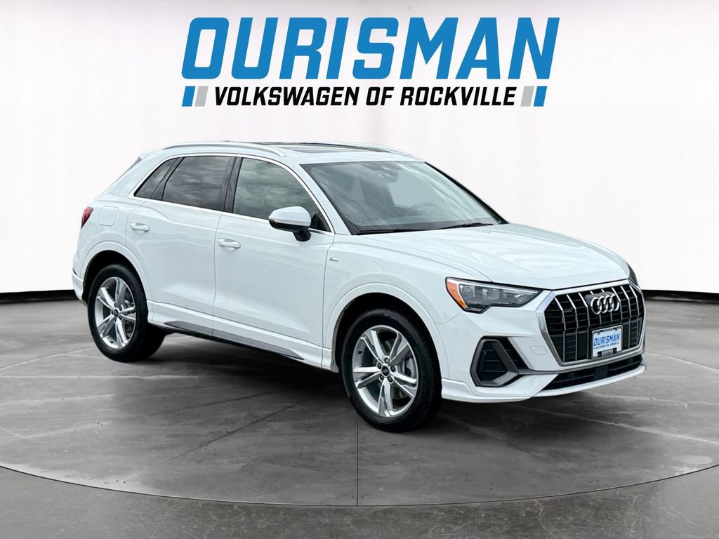 Used 2022 Audi Q3 2.0T Premium w/ Convenience Package