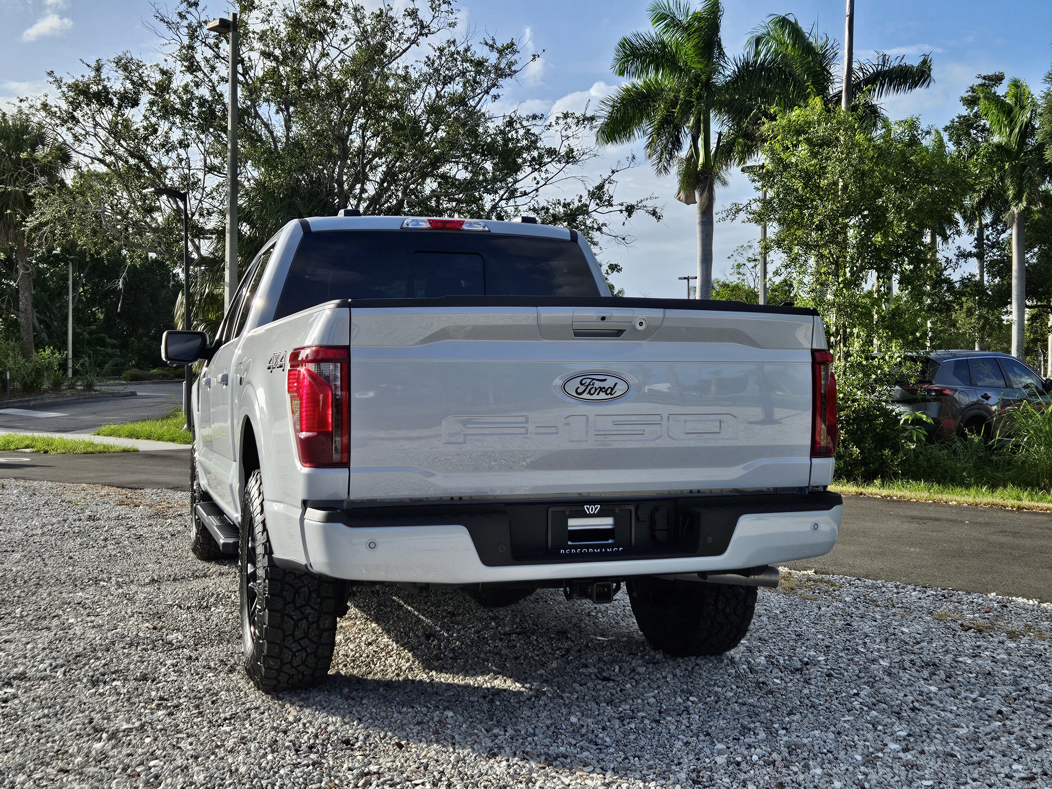 New 2025 Ford F150 XLT w/ Equipment Group 302A MID image 6