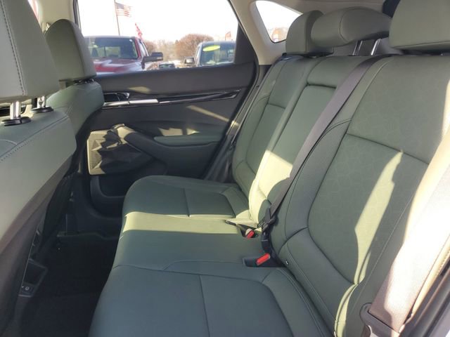 Used 2024 Kia Seltos SX image 32