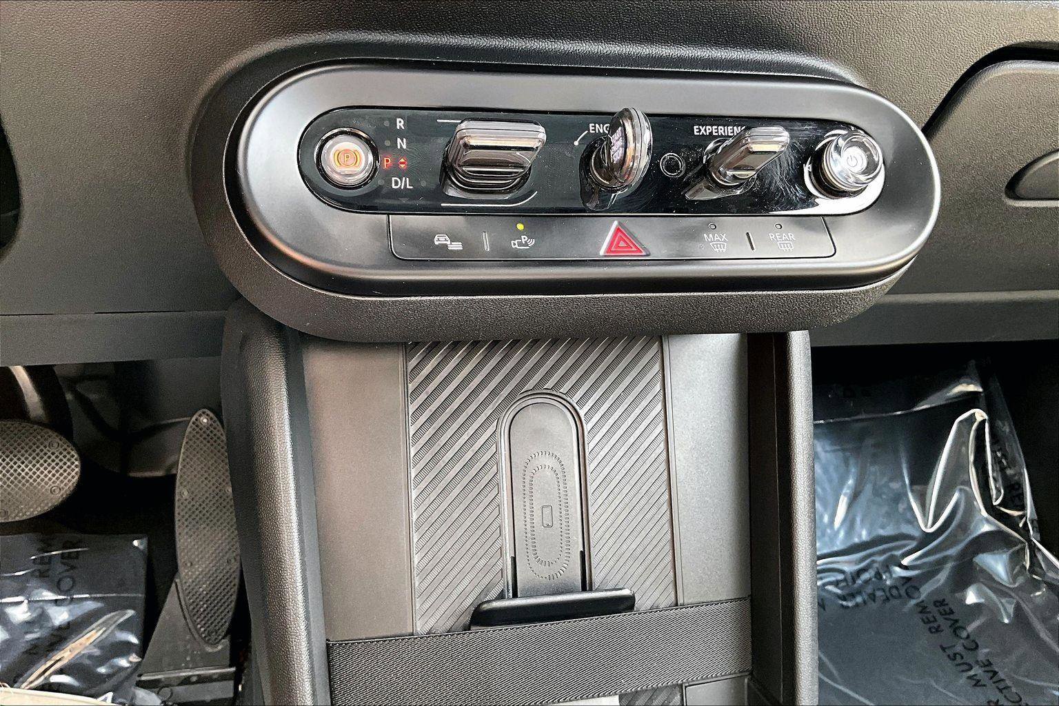 Used 2025 MINI Cooper S FWD image 16
