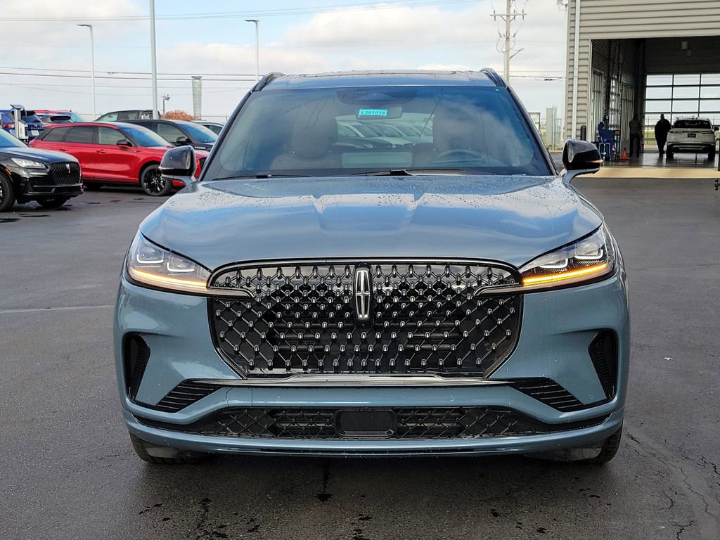 New 2026 Lincoln Aviator Reserve video 2