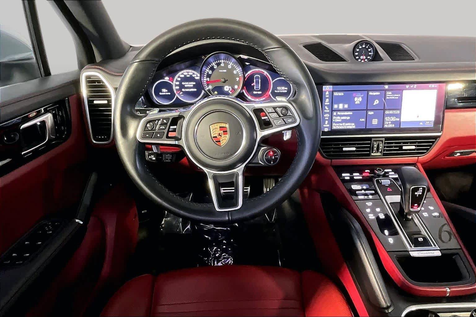 Used 2019 Porsche Cayenne S AWD/4WD image 6