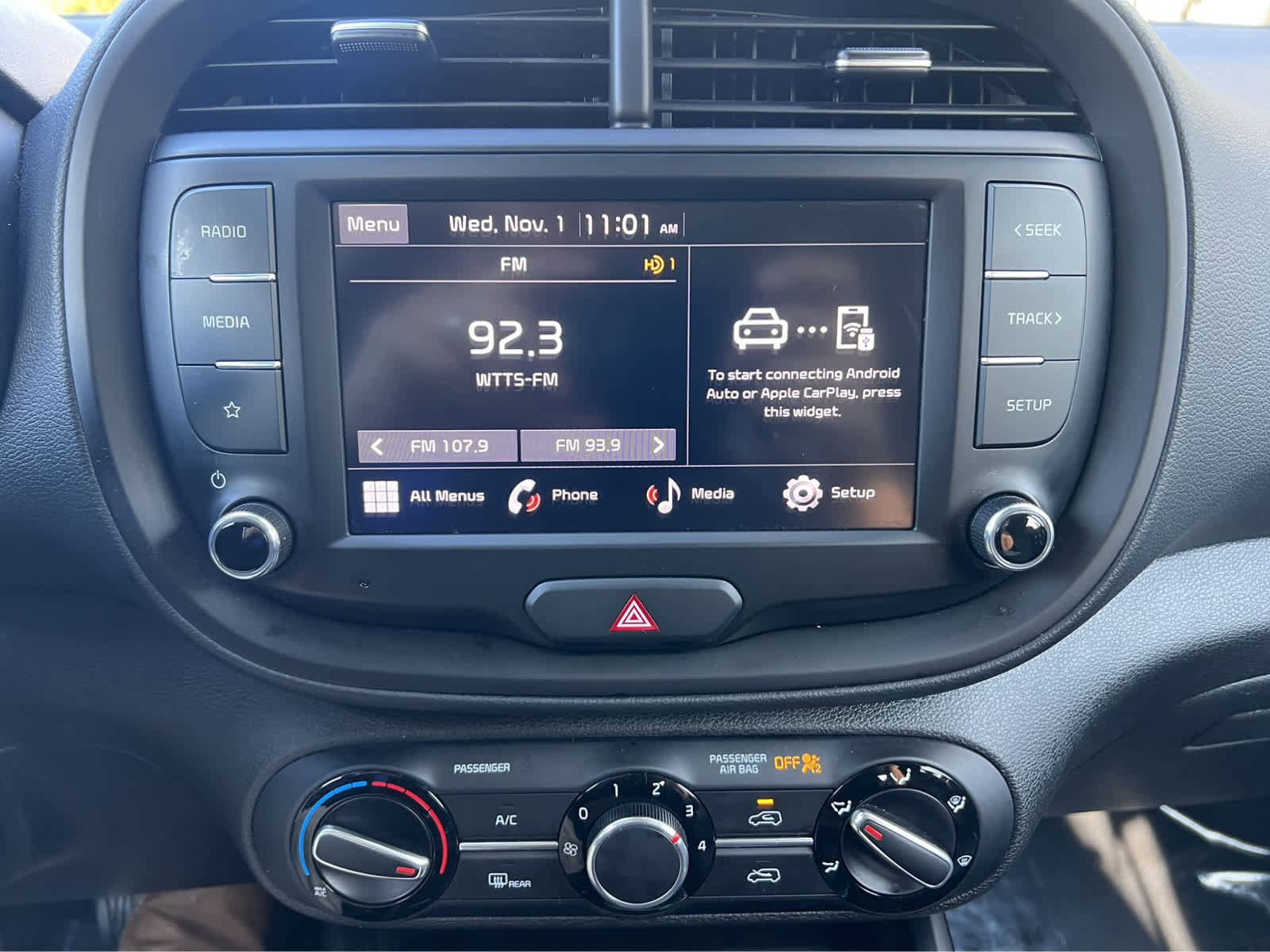 Used 2022 Kia Soul LX w/ Technology Package FWD image 16