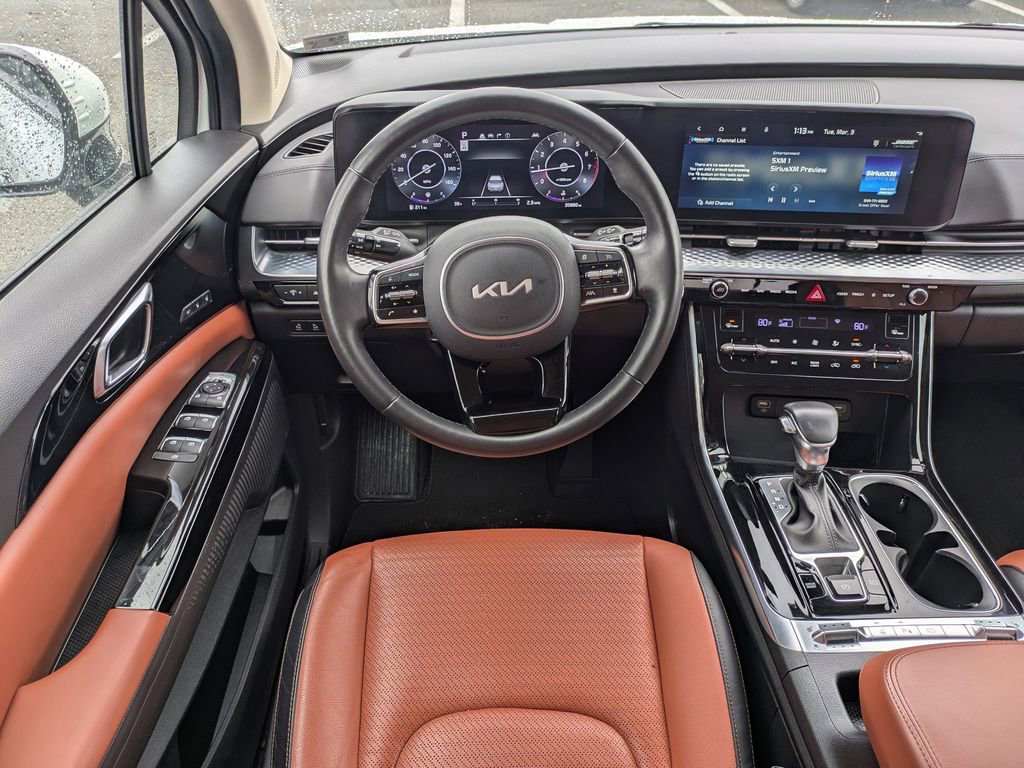 Used 2024 Kia Carnival SX Prestige image 16