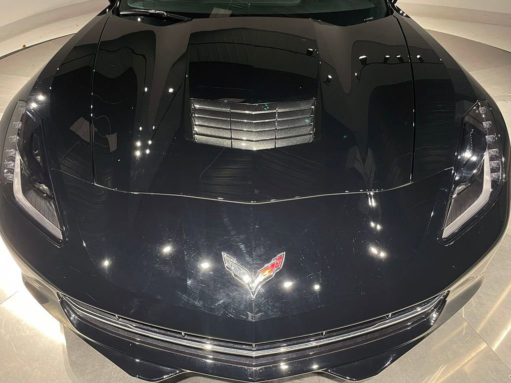 Used 2014 Chevrolet Corvette Stingray Coupe RWD image 19