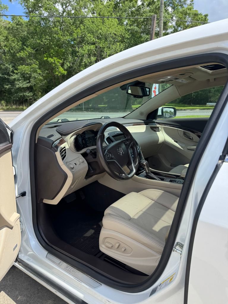 Used 2016 Buick LaCrosse Premium w/ Driver Confidence Package #1 image 8