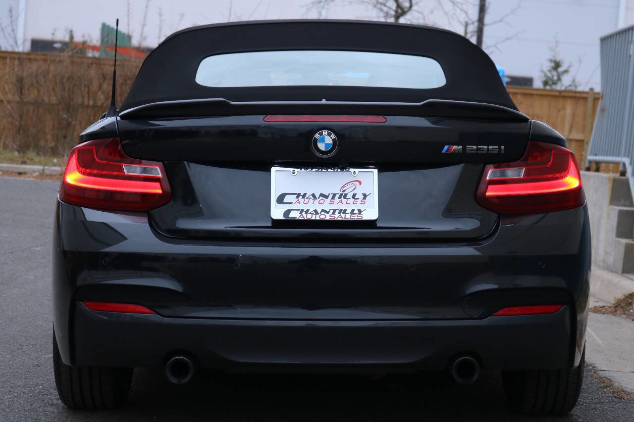 Used 2016 BMW M235i Convertible image 7