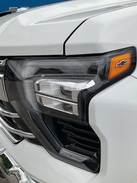 New 2026 Chevrolet Silverado 3500 LTZ w/ LTZ Premium Package AWD/4WD image 9