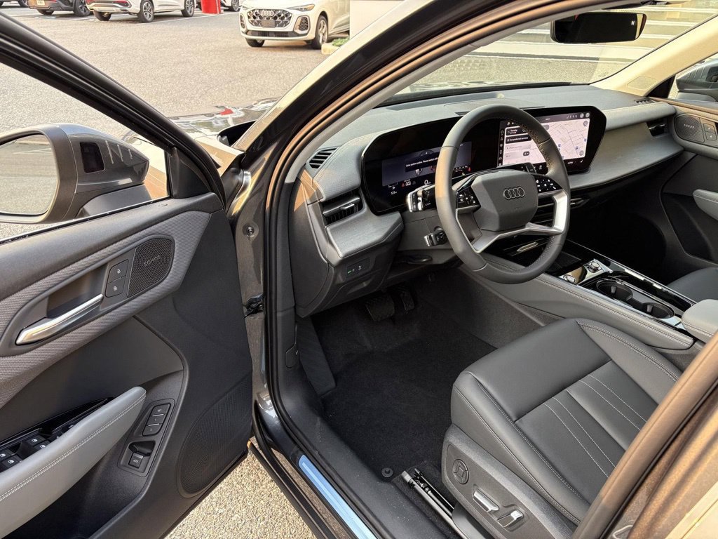New 2026 Audi Q3 quattro 2.0T AWD/4WD image 10