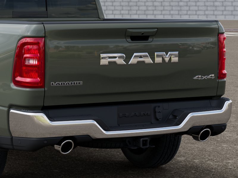 New 2026 RAM 1500 Laramie AWD/4WD image 14