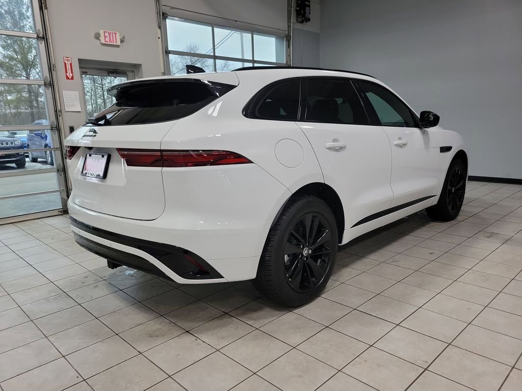 Used 2025 Jaguar F-PACE R-Dynamic S image 8