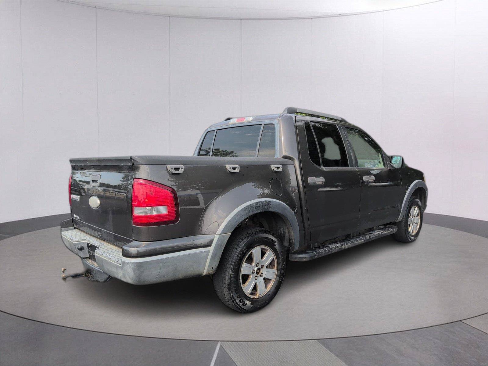 Used 2007 Ford Explorer Sport Trac XLT RWD image 5