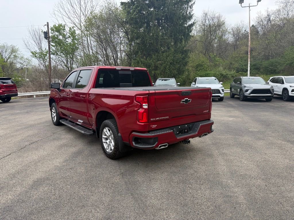 Used 2022 Chevrolet Silverado 1500 RST AWD/4WD image 5