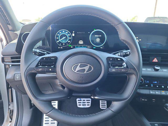 New 2025 Hyundai Elantra SEL FWD image 9