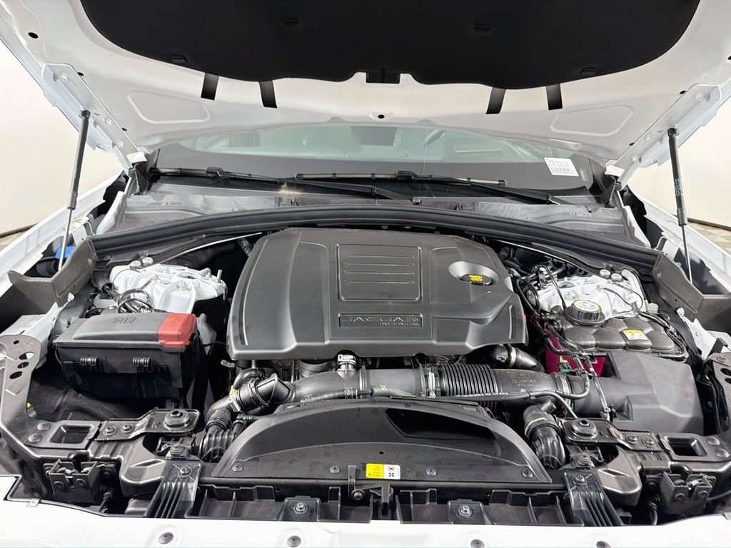 New 2026 Jaguar F-PACE R-Dynamic S AWD/4WD image 32
