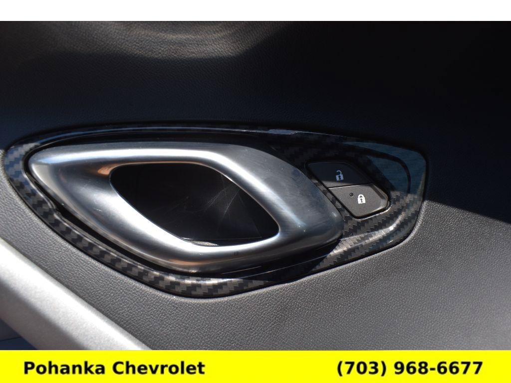 Used 2018 Chevrolet Camaro SS RWD image 22