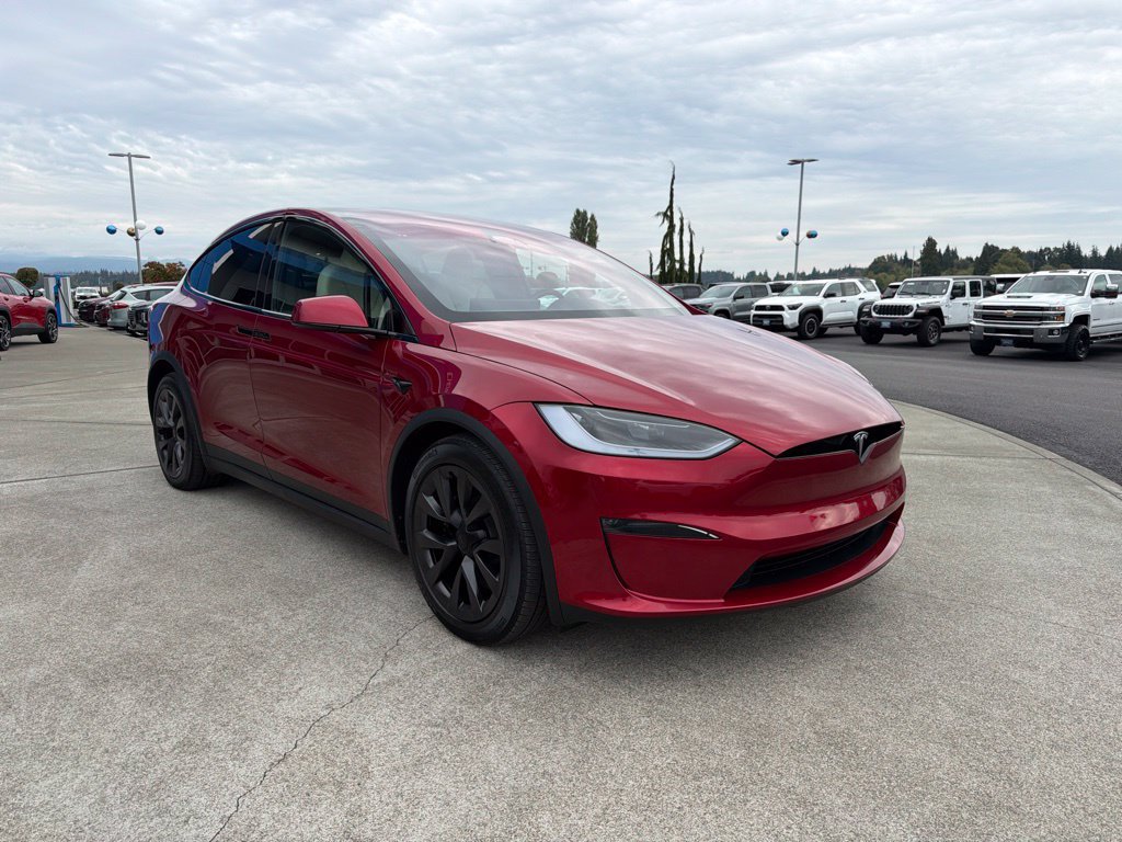 Used 2024 Tesla Model X AWD/4WD image 8