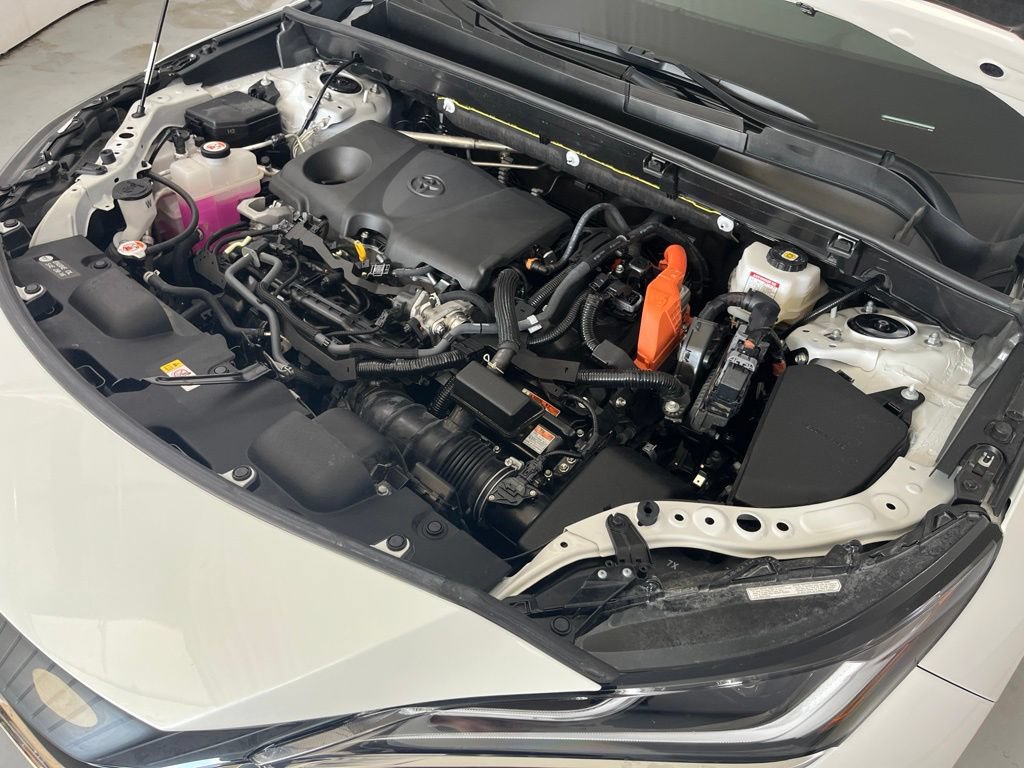 Used 2024 Toyota Venza Limited AWD/4WD image 12