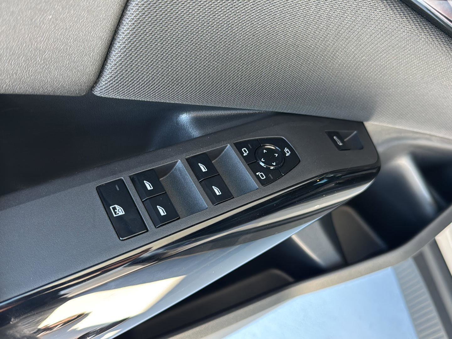 New 2026 BMW X3 xDrive30 w/ Premium Package image 26