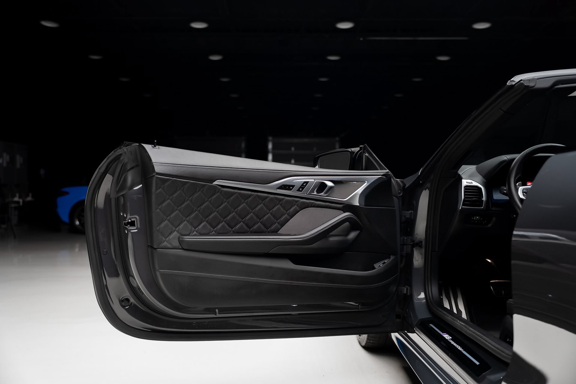 Used 2022 BMW M8 Competition w/ M Carbon Exterior Package AWD/4WD image 61