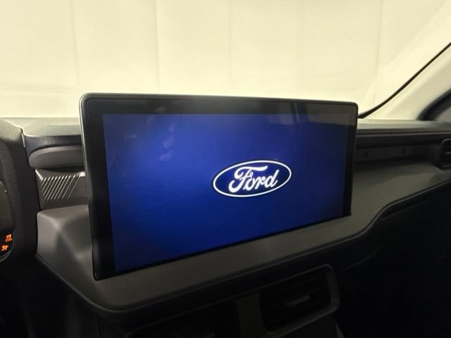Used 2025 Ford Maverick XL FWD image 19