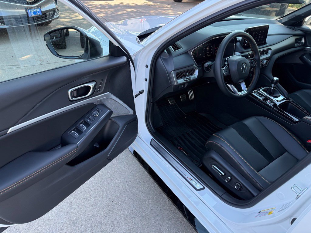 Certified 2026 Acura Integra A-Spec w/ Technology Package FWD image 13