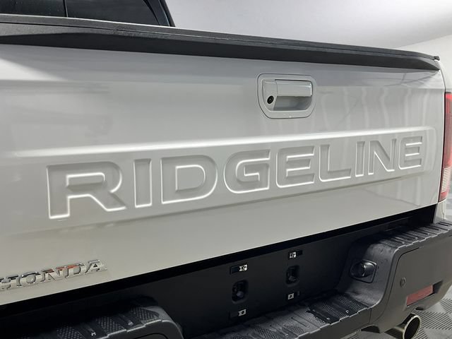 New 2026 Honda Ridgeline Black Edition image 10