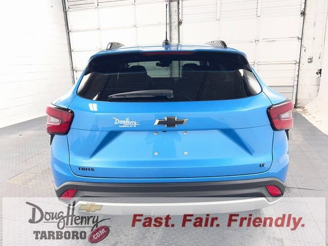 New 2026 Chevrolet Trax LT w/ Driver Confidence Package image 7