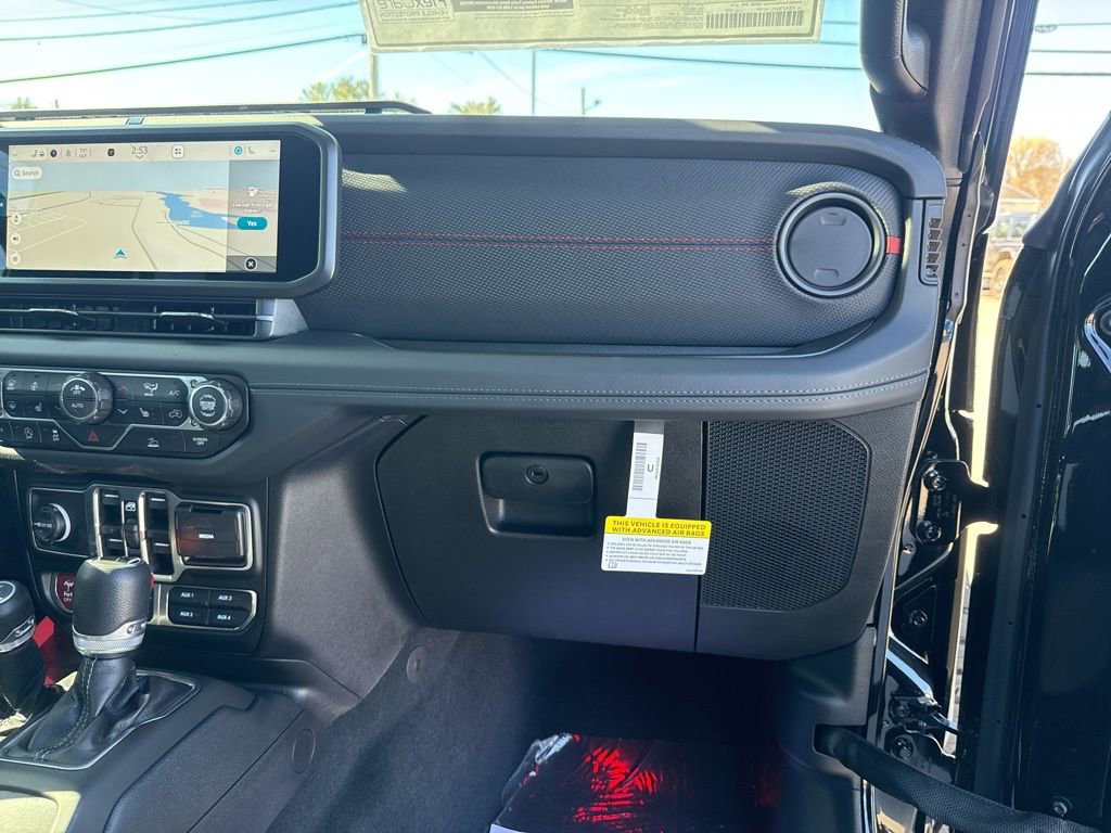 New 2026 Jeep Gladiator Rubicon w/ Technology Group AWD/4WD image 28