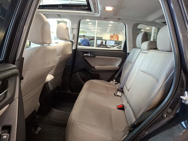 Used 2014 Subaru Forester 2.5i Limited w/ Popular Package #2 AWD/4WD image 10