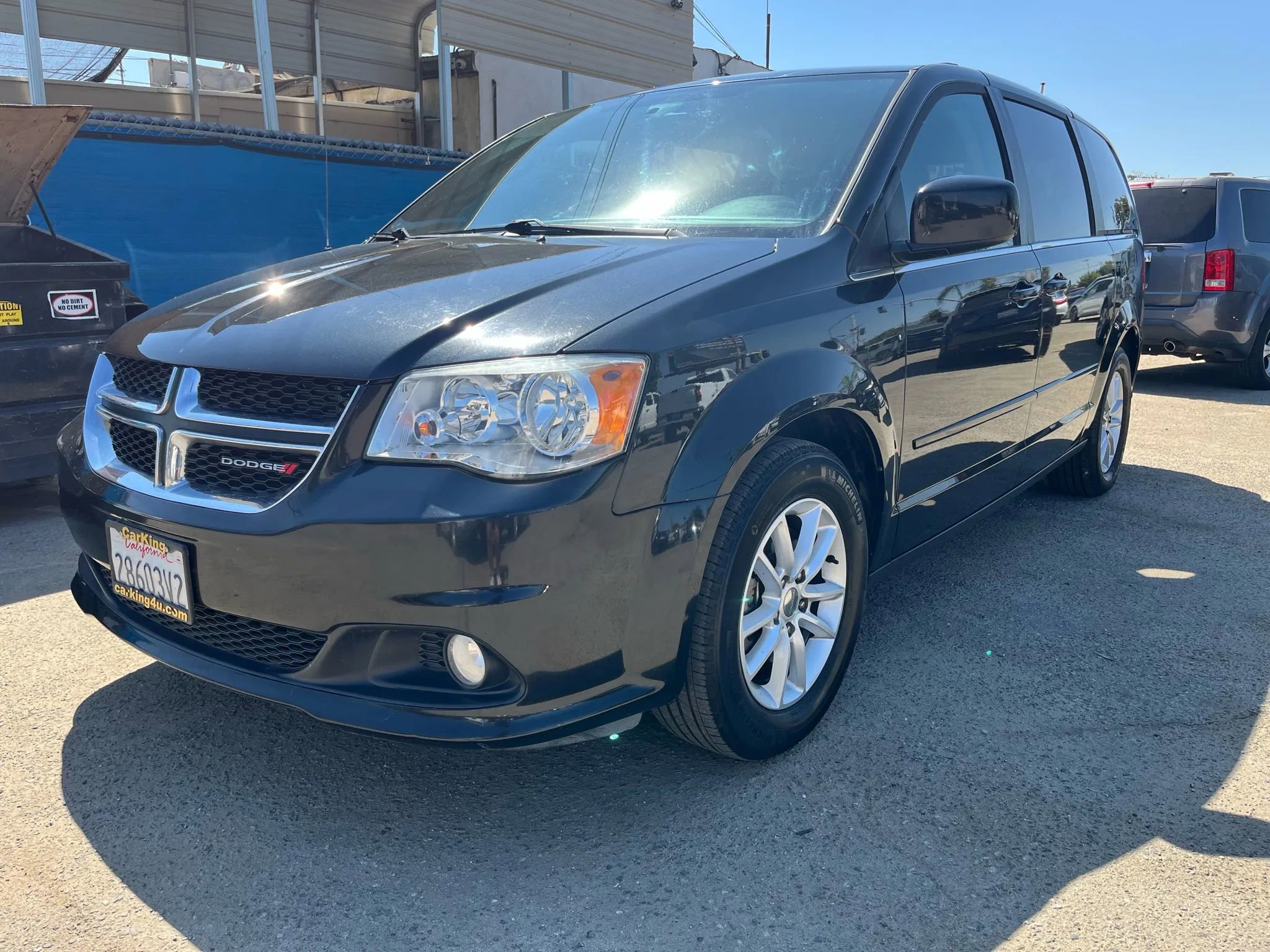 Used 2017 Dodge Grand Caravan SXT